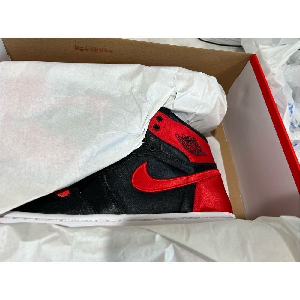 Jordan 1 Retro High OG Satin Bred (W) Women's Shoes FD4810-061 sz 10